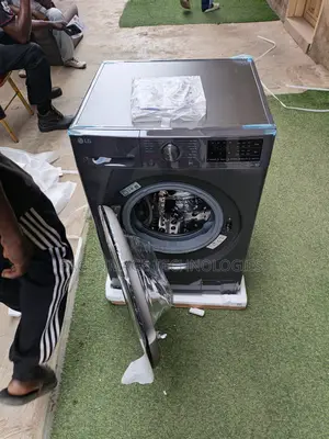 Lg 10.5kg Front Load Machine With Fabric Protection