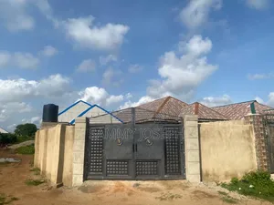 3bdrm Bungalow in Ado-Odo/Ota for sale