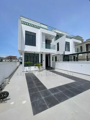 5bdrm Duplex in Lekki Phase 1 for sale
