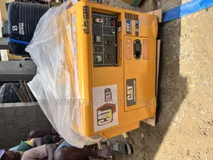 Cat Powerful Diesel Soundproof Generator