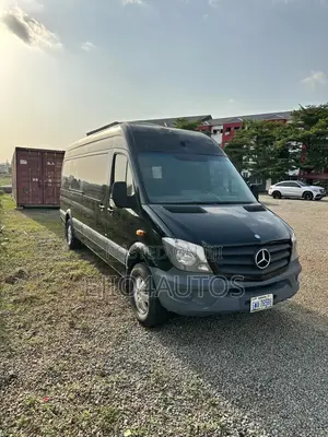 Mercedes-Benz Sprinter 2014 Black