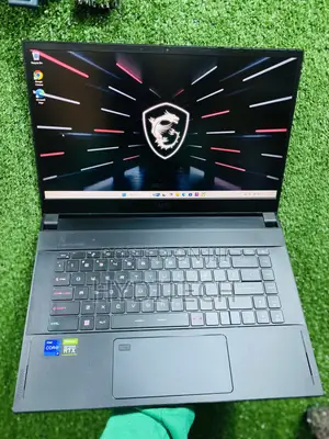 Laptop MSI GS66 Stealth 12UHS 24GB Intel Core i9 SSD 1T