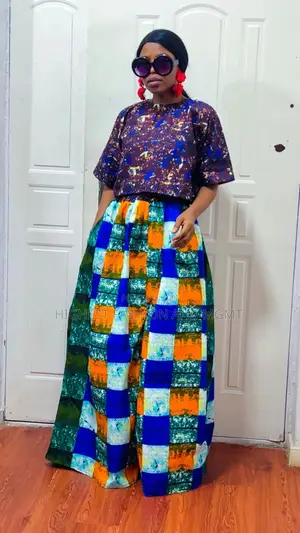 Shirt and Baggy Pants - Style 609