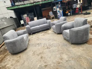 Grey Set of Sofa Chairs Made With Topnotch Materials