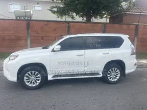 Lexus GX 460 Base 2017 White