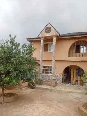 6bdrm Duplex in Peace Estate, Baruwa for sale