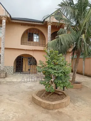 6bdrm Duplex in Peace Estate, Baruwa for sale