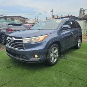 Toyota Highlander 2016 Blue