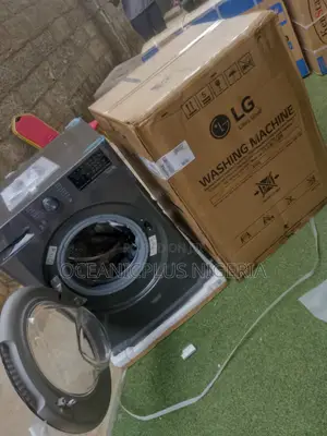 Lg 10kg Compact Automatic Washer