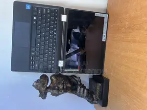 Laptop Acer Aspire R3-431T 4GB Intel HDD 160GB