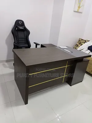 Executive Standard Office Table