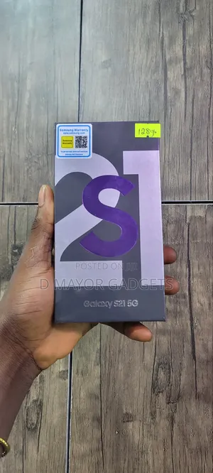 New Samsung Galaxy S21 5G 128 GB Black