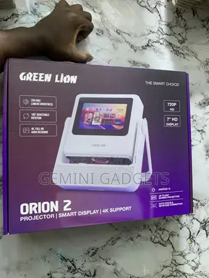 Brand New Projector -Smart Display