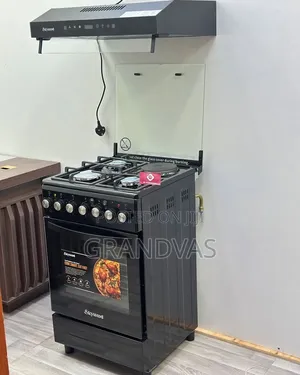 4 Burner Gas Cooker With Oven + Hood Extractor