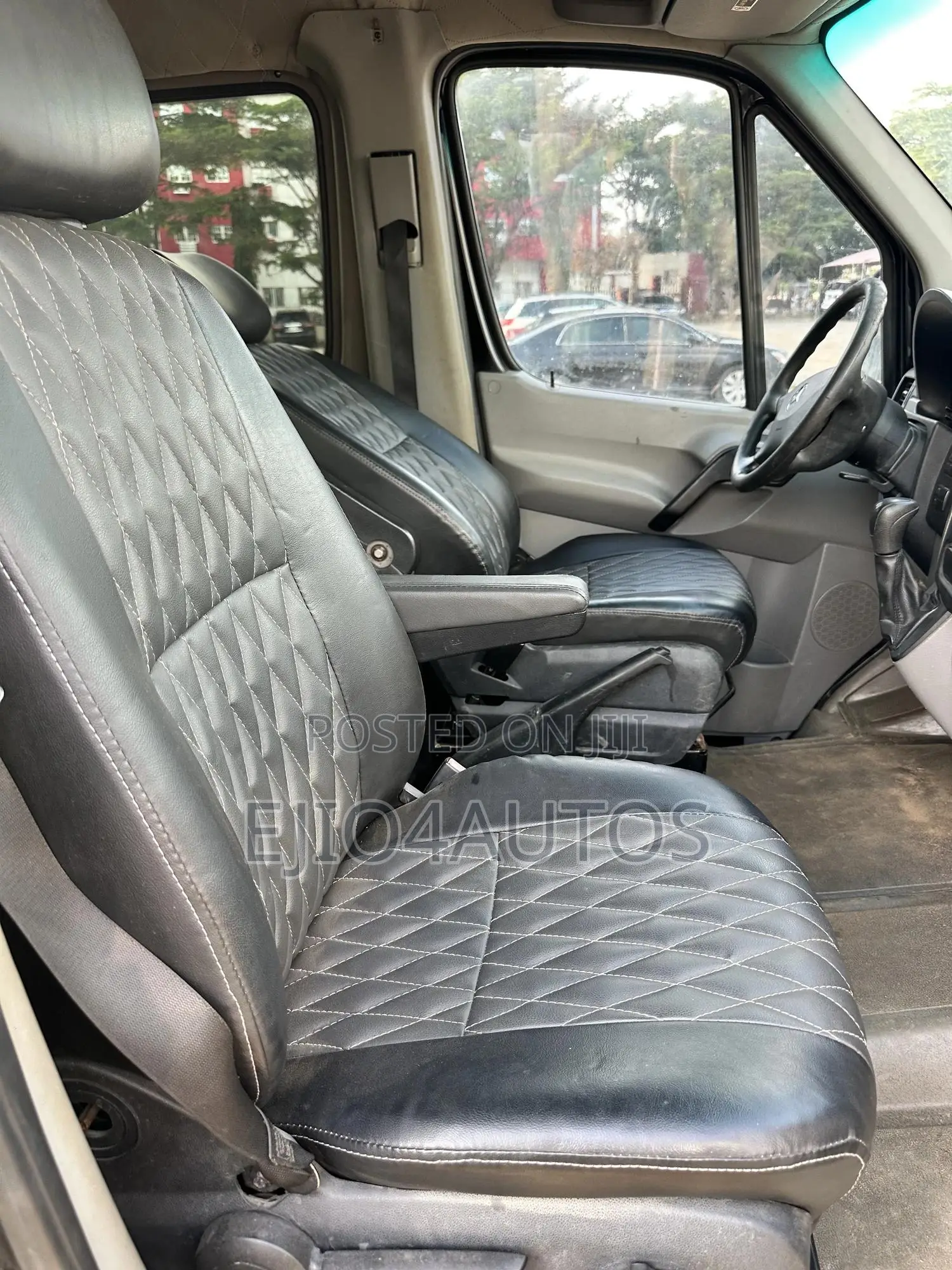 Mercedes-Benz Sprinter 2014 Black