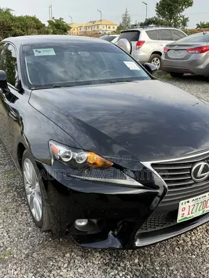 Lexus IS 250 4WD 2015 Black