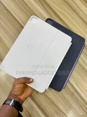 Magic Keyboard iPad Pro