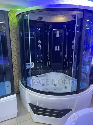 Steamer Showers Room With Bluetooth
