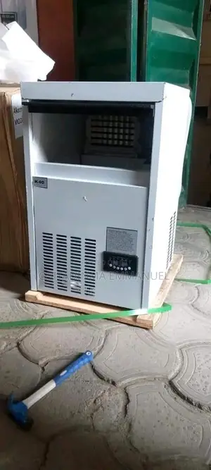 Industrial Ice Maker Machine