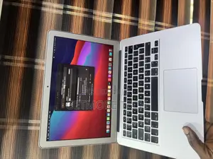 Laptop Apple MacBook Air 2014 4GB Intel Core i5 SSD 256GB