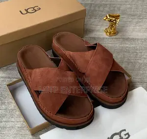Ugg Luxury Pam/Slippers for Men