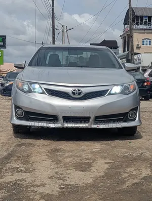 Toyota Camry 2013 Silver