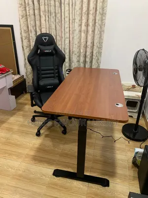 Smart Adjustable Height Gaming Table and Chair [Electric]