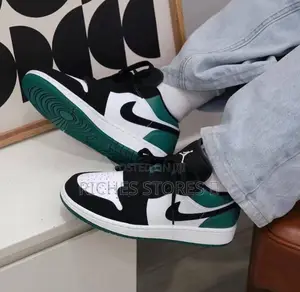 Air Jordan 1 Retro Low White Black Mystic Green