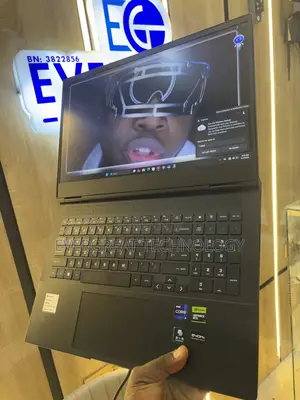 New Laptop HP Omen 15 16GB Intel Core i7 SSD 1T