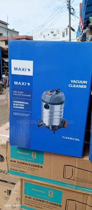 Maxi Vacuum Cleaner (Wet and Dry)