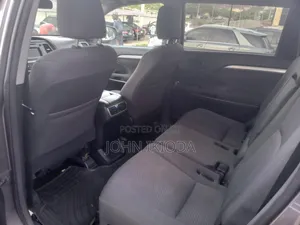 Toyota Highlander Limited 4x2 V6 (3.5L 6cyl 8A) 2017 Brown