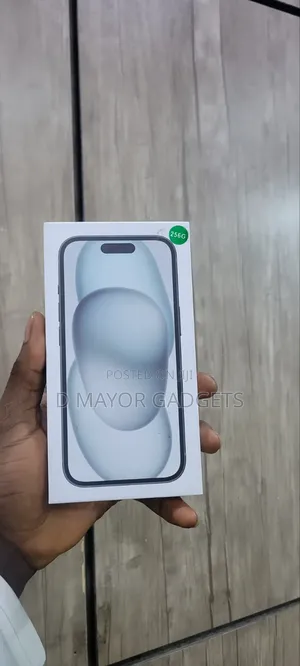 New Apple iPhone 15 256 GB