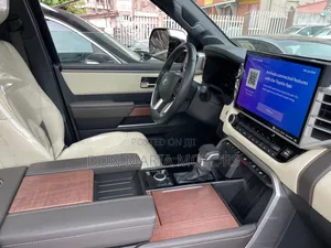 Toyota Tundra 1794 2022 Blue