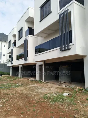 4bdrm Duplex in Guzape District for sale
