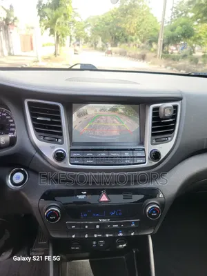 Hyundai Tucson Limited AWD 2017 Gray
