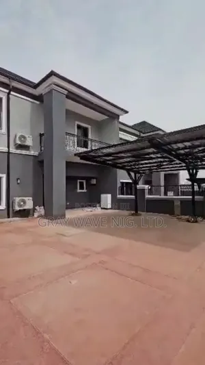 4bdrm Duplex in Sabon Lugbe for rent