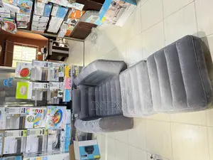 Pull-Out Inflatable Chair