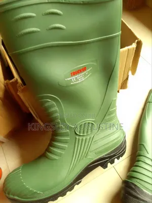 Trucker Rain Boots