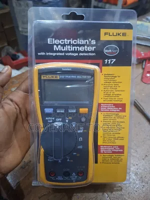 Fluke 117 Digital Multimeter