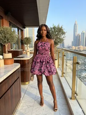 Backless Short Gown - Style 803