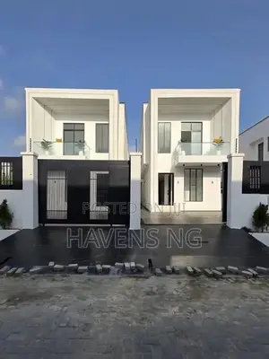 5bdrm Duplex in Ikota for sale