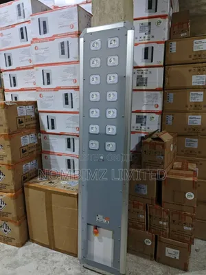 Felicity D2-100w All-in-One Solar Street Light Is a Heavy-Duty L