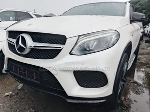 Mercedes Benz Gle43 2016. 2018. Amg. Full Option