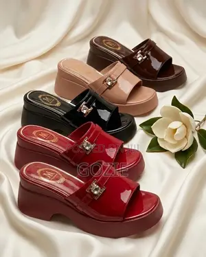 Golden Kello Low Wedge Slippers
