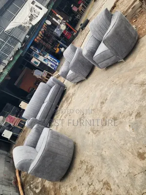 High Quality Executive Set of 7 Seaters Chairs.