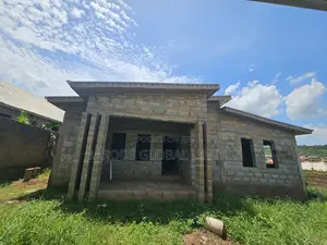 7bdrm House in Magbon. Abeokuta for sale