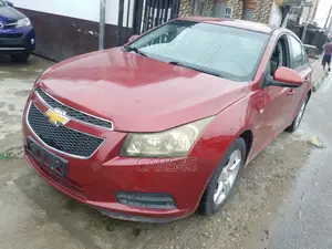 Chevrolet Cruze 2012 Red