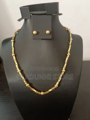 Thick Plated Gold Necklace