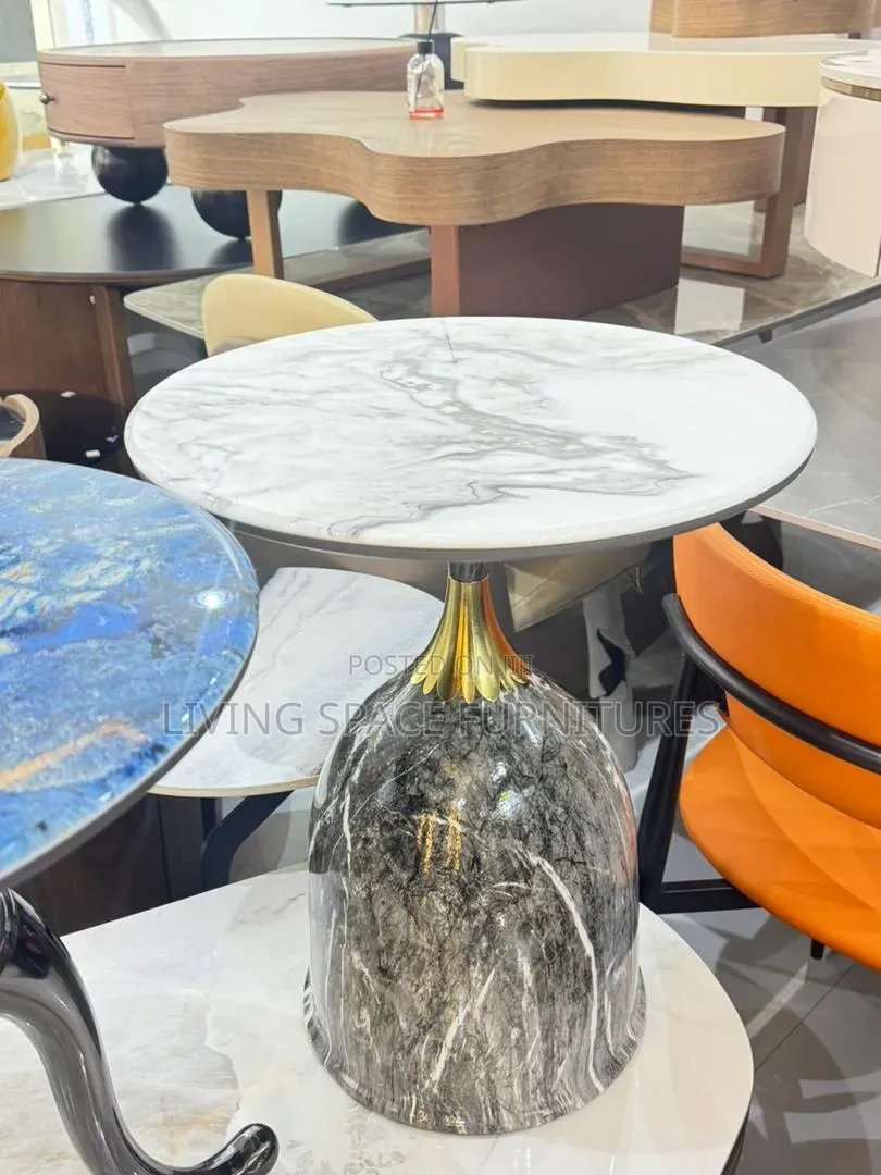 Nicely Side Stools