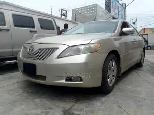 Toyota Camry 2008 Gold
